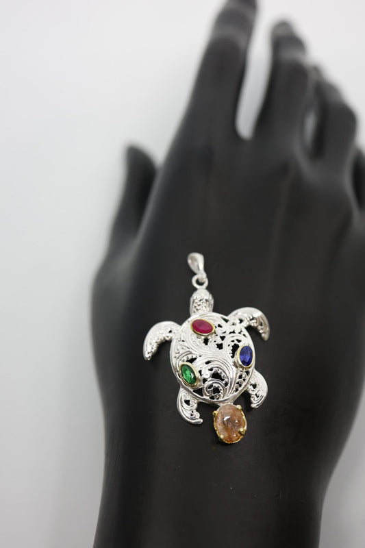 ✨ Pendente “Tartaruga di Luce”. Pezzo unico.💎