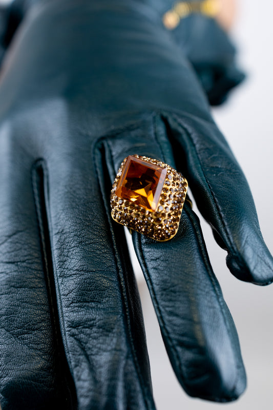 ✨ Anello “Luce Dorata” – Zultanite e Zirconi. Pezzo unico. 💎